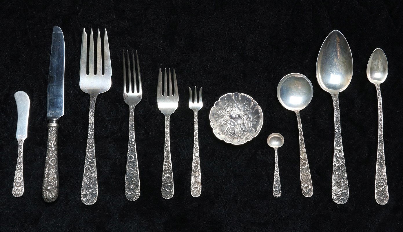 S. KIRK & SONS 'REPOUSSE' STERLING SERVICE FOR 8