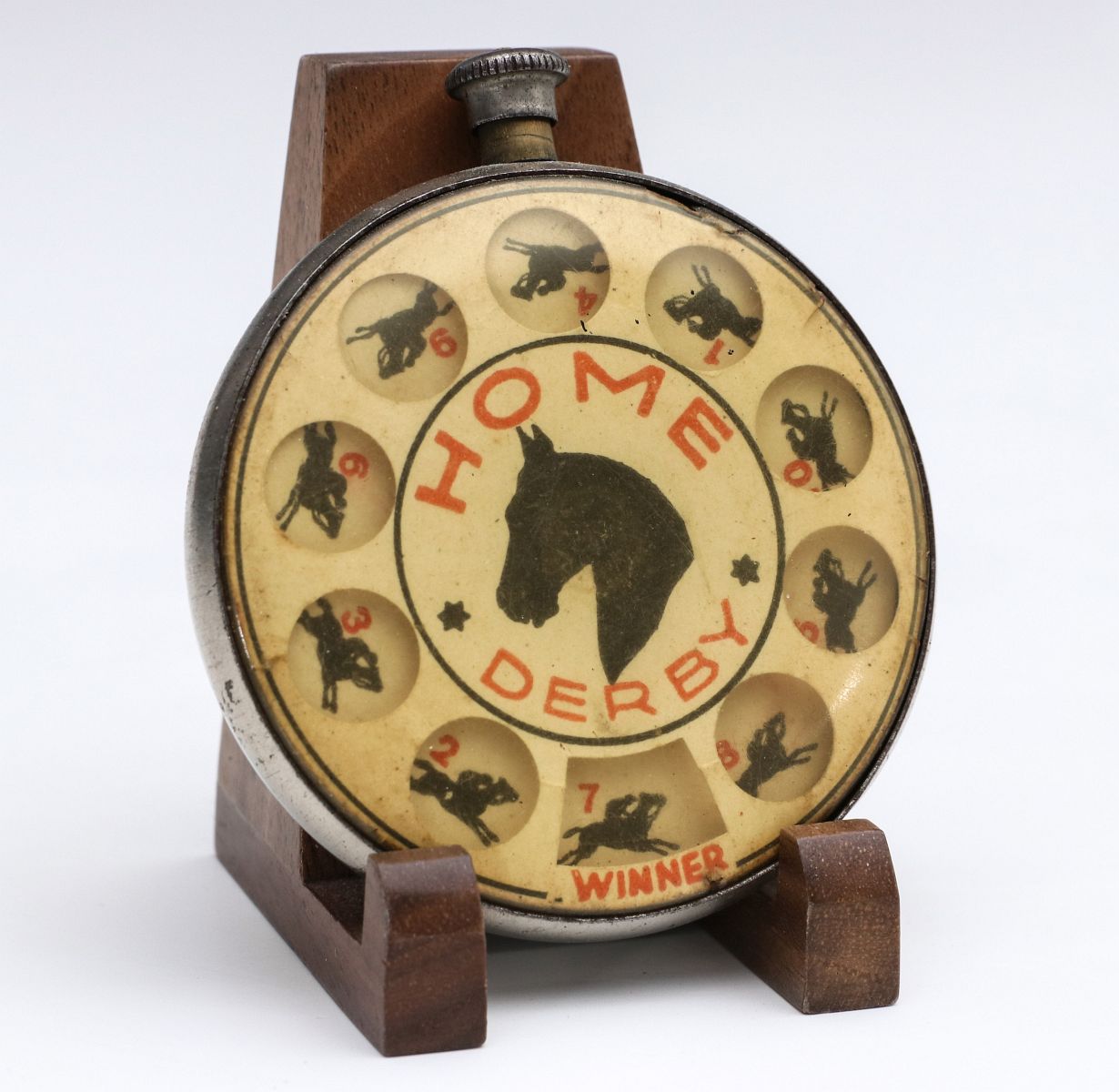 HOME DERBY POCKET ROULETTE GAME CIRCA 1930s