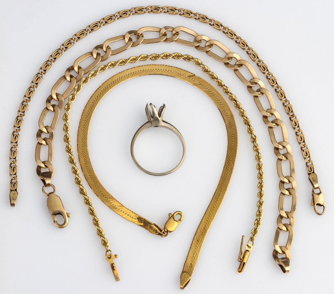 AN ESTATE COLLECTION OF 14K AND 18K GOLD JEWELRY