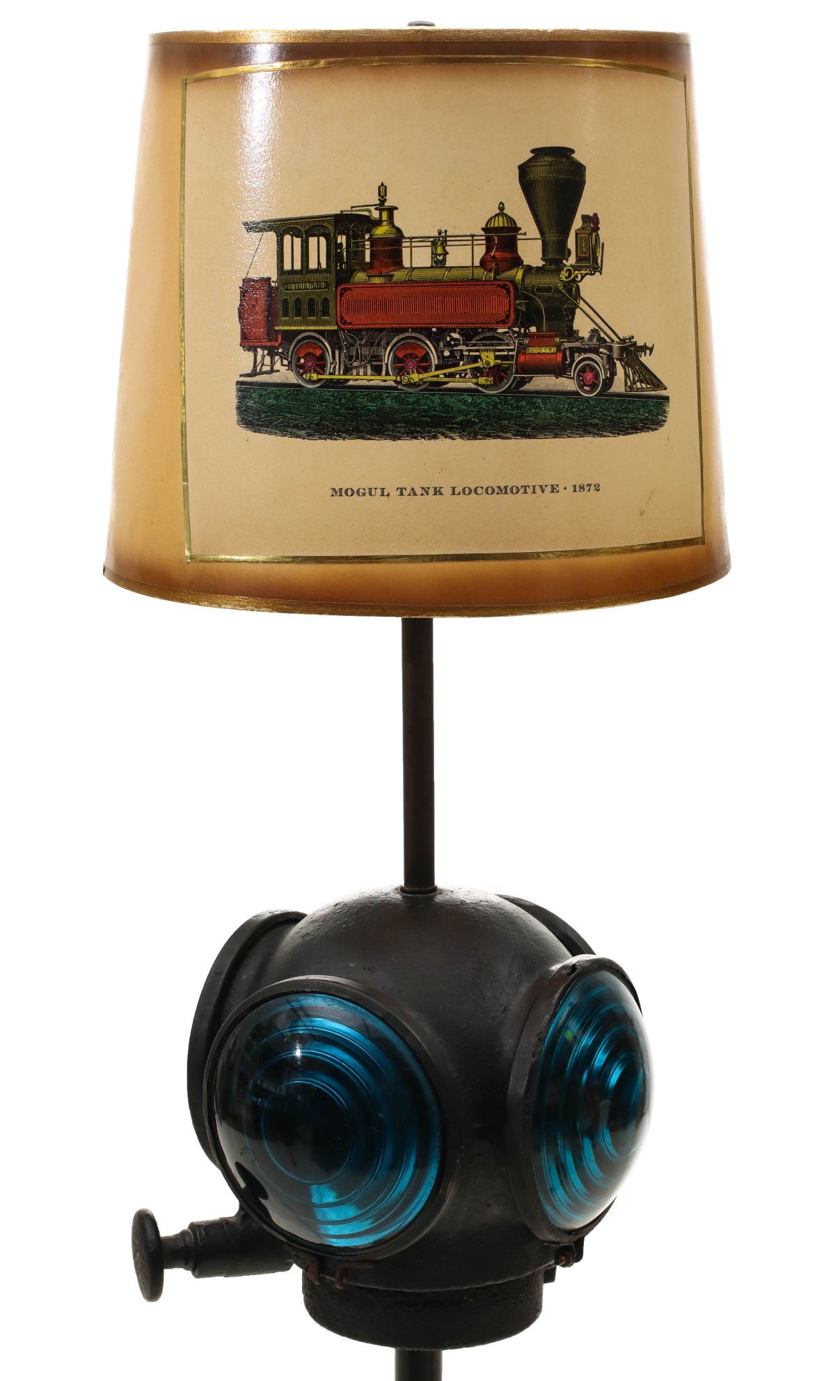 A FLOOR LIGHT INCORPORATING A RR CLASSIFICATION LAMP
