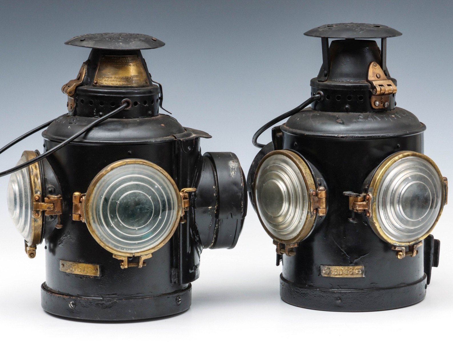 A FINE PAIR OF SANTA FE ENGINE CLASSIFICATION LAMPS