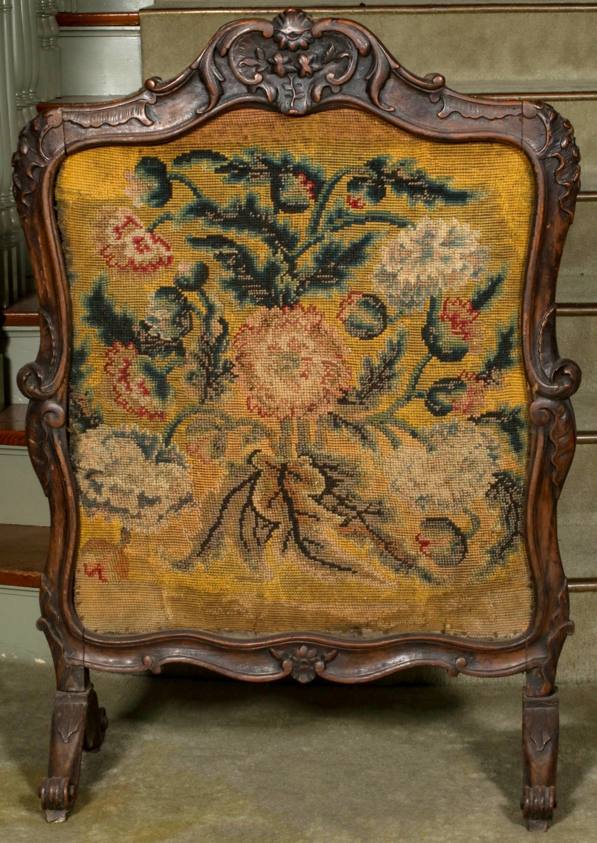 CIRCA 1800 LOUIS XV FRENCH FIRE SCREEN WITH NEEDLEPOINT