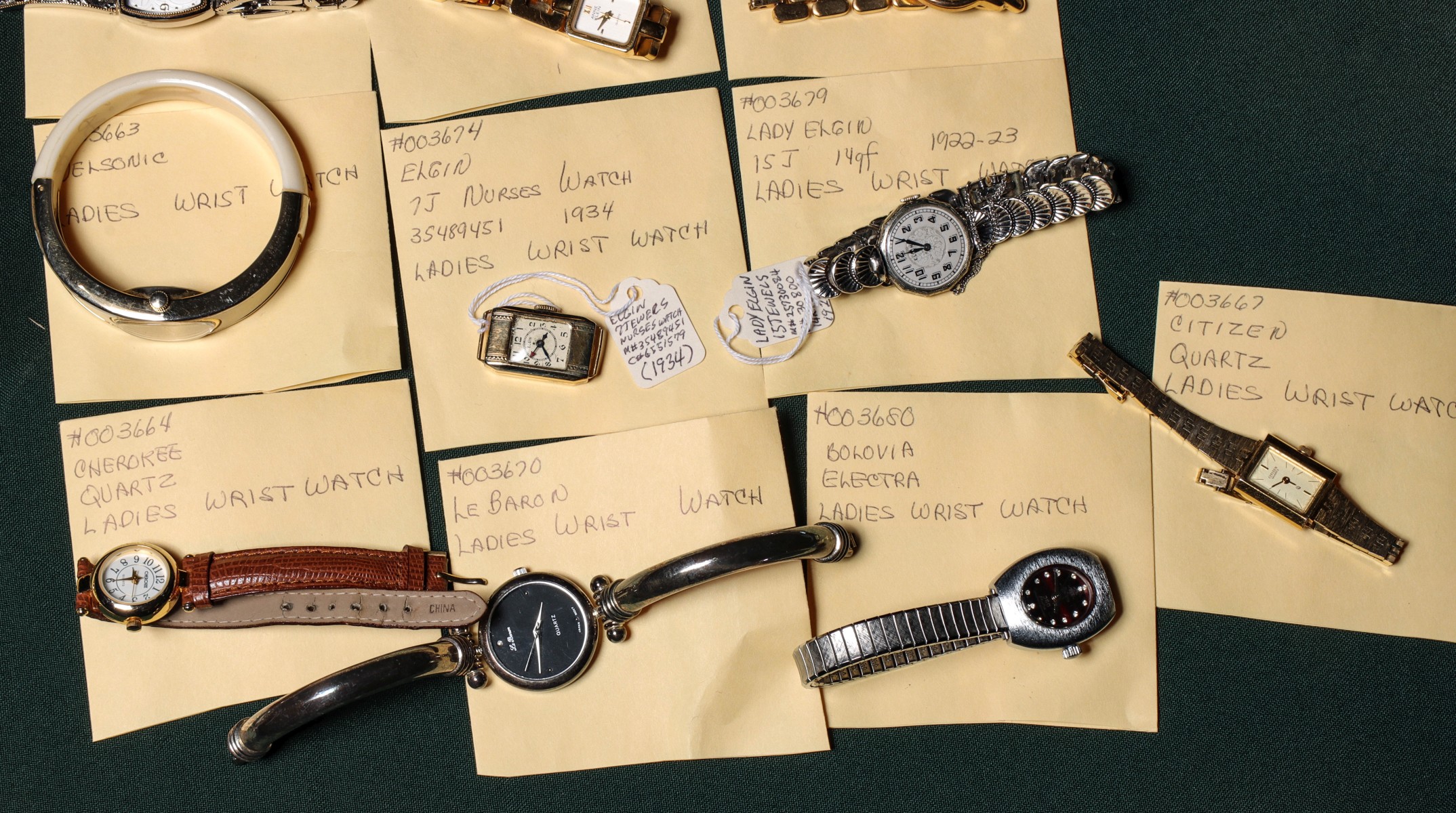 LOT OF 85 MEN'S AND WOMEN'S VINTAGE WATCHES