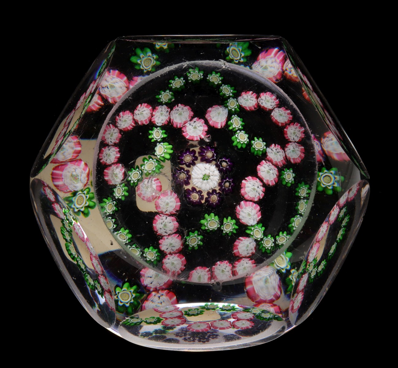AN ANTIQUE CLICHY FACETED MILLEFIORI PAPERWEIGHT