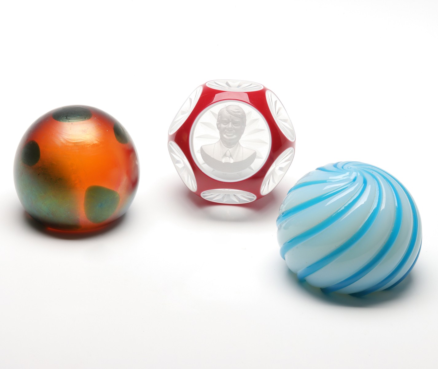 ART GLASS AND SULPHIDE PAPERWEIGHTS